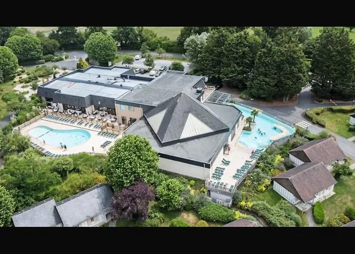 Normandy Garden Aparthotel Branville